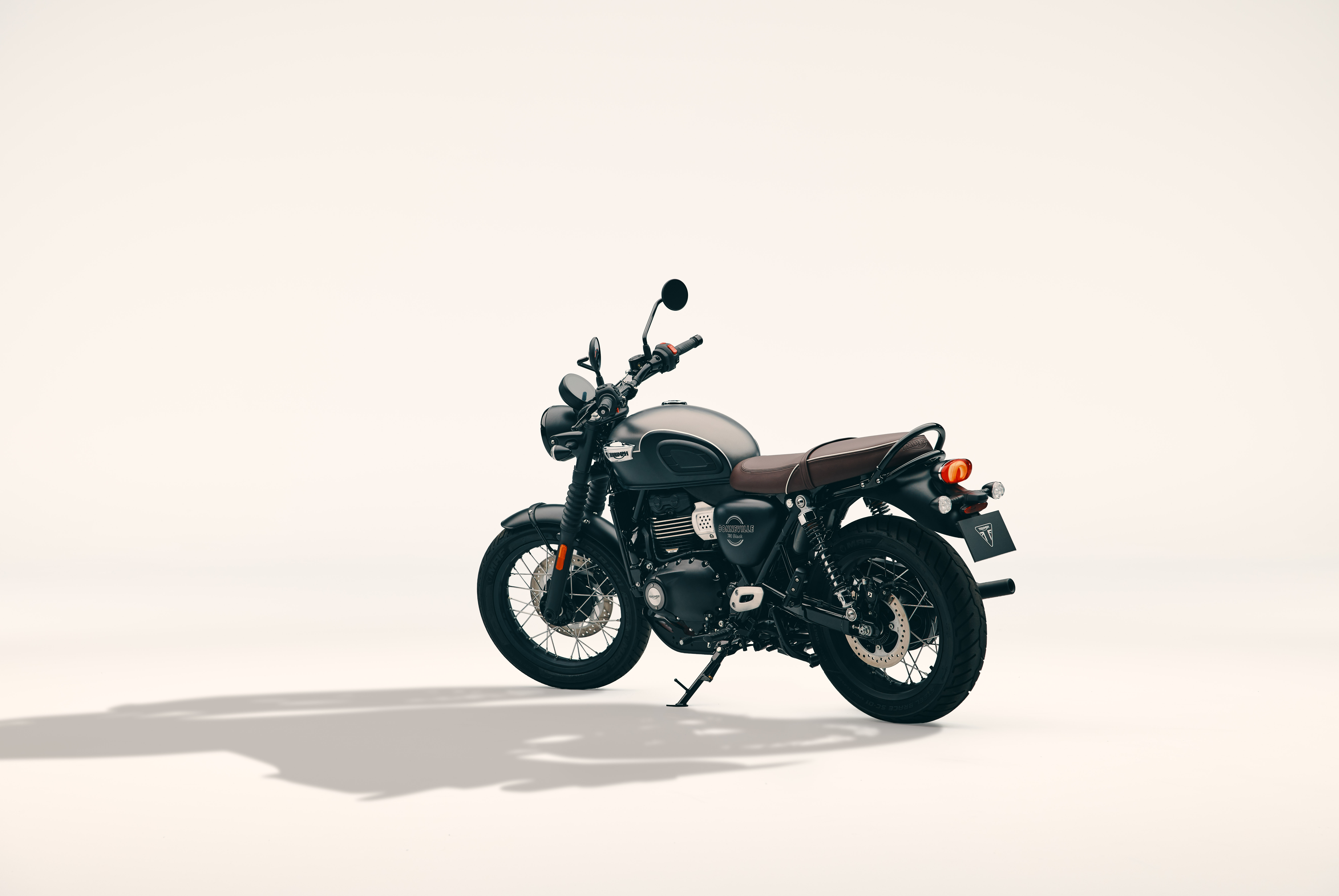 Bonneville T40 Black | 400 cc Modern Classics | Triumph Motorcycles